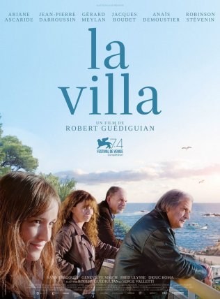 Vila prie jūros